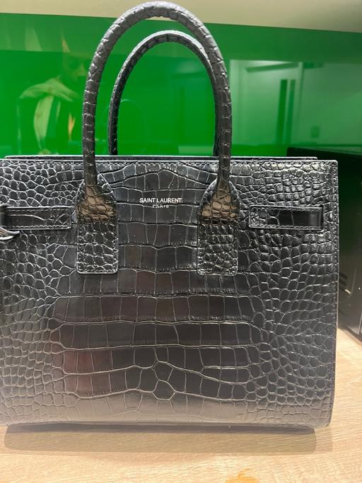 Buy & Sell Luton Town Centre Luton - Photos for Large black Y bag