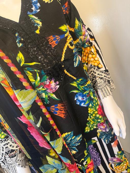 Buy & Sell Crofton Wakefield - Photos for Maria b cotton suit with chiffon Dubata