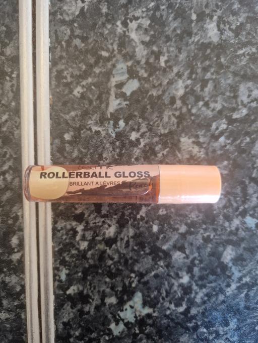 Buy & Sell Aylestone Leicester - Photos for brand new peach rollerball lipgloss