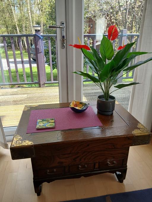 Buy & Sell Riccall North Yorkshire - Photos for Interesting bargain small table ( Indian?)