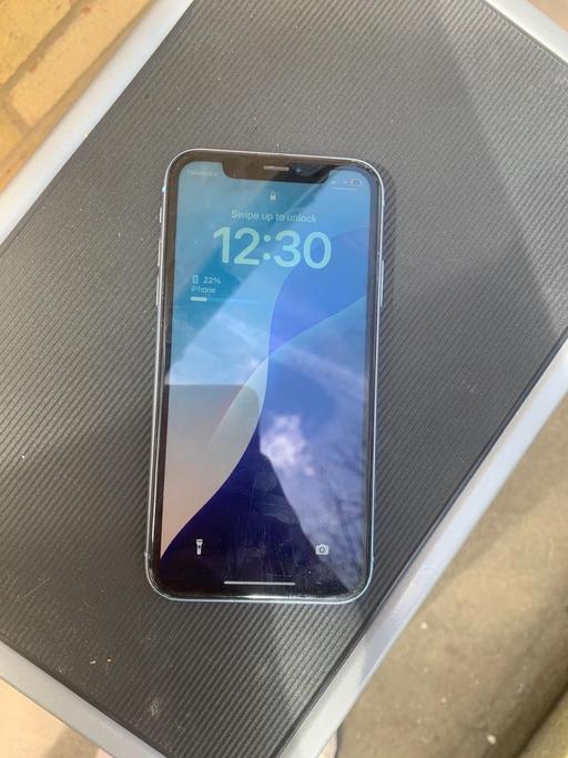 Buy & Sell Sloane Square Central London - Photos for iPhone XR