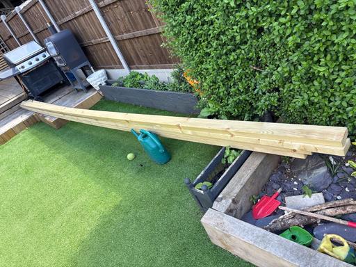 Buy & Sell - Photos for Wood 4b2 x4 lengths