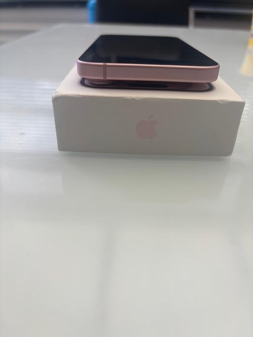 Buy & Sell Wednesbury Sandwell - Photos for iPhone 15 Like New Pink