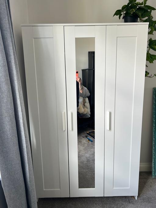 Buy & Sell Romford Barking and Dagenham - Photos for IKEA wardrobe