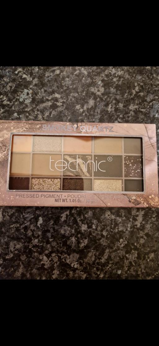 Buy & Sell Aylestone Leicester - Photos for brand new large technic eyeshadow pallet