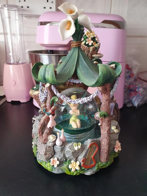 Buy & Sell Upper Gornal Dudley - Photos for large Disney snowglobe tinkerbell