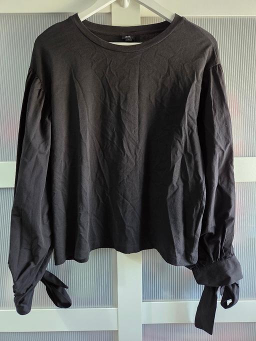 Buy & Sell Weston Point Halton - Photos for Size 14 RIVER ISLAND top