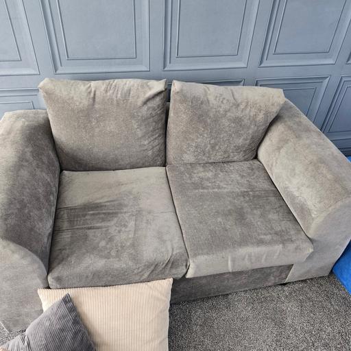 Buy & Sell Denton Tameside - Photos for sofa