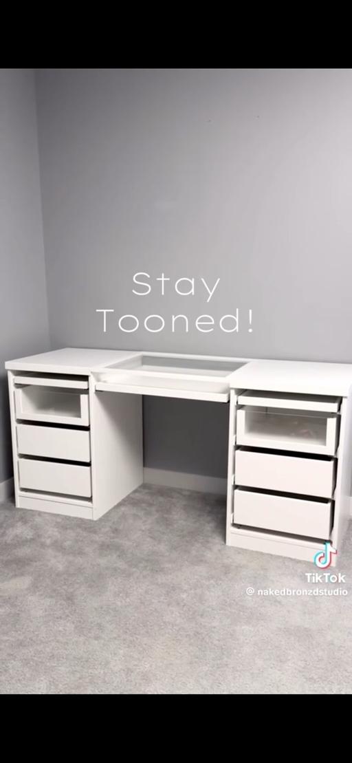 Buy & Sell Bletchley Milton Keynes - Photos for Custom IKEA PAX Makeup Vanity / MUA Station