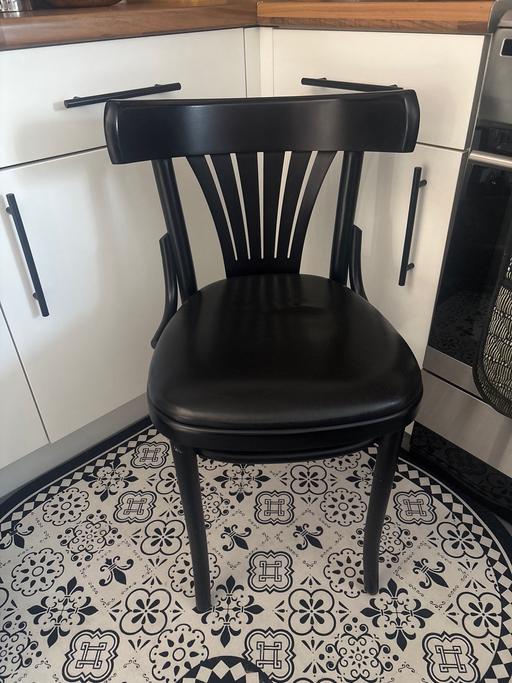 Buy & Sell Jump Barnsley - Photos for Four solid hardwood chairs