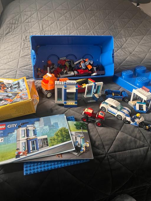 Buy & Sell Wednesbury Sandwell - Photos for Lego bundle