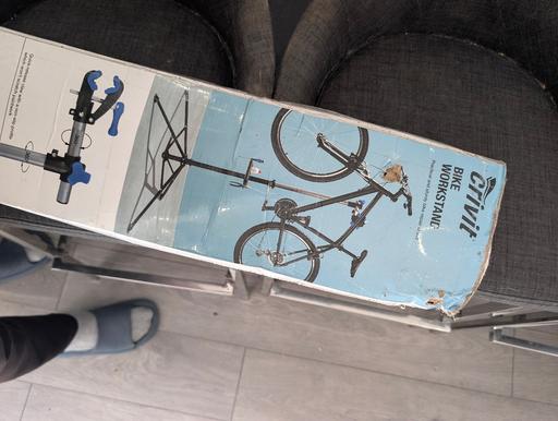 Buy & Sell Chalton Central Bedfordshire - Photos for Bike Repair Stand NEW