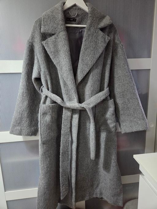 Buy & Sell Weston Point Halton - Photos for Size M F&F grey long coat