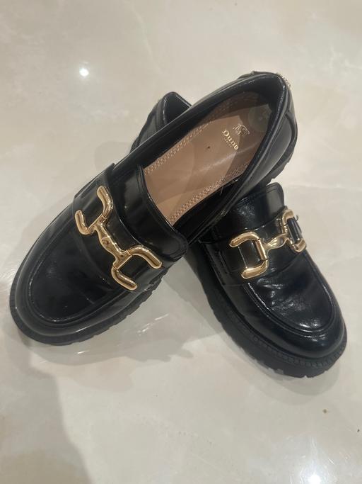 Buy & Sell The Hale North West London - Photos for Dune shoes