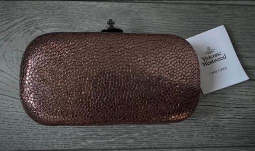 Buy & Sell Harlow Wood Ashfield - Photos for Vivienne Westwood box clutch bag