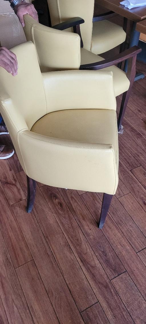 Buy & Sell Hook South West London - Photos for sofa