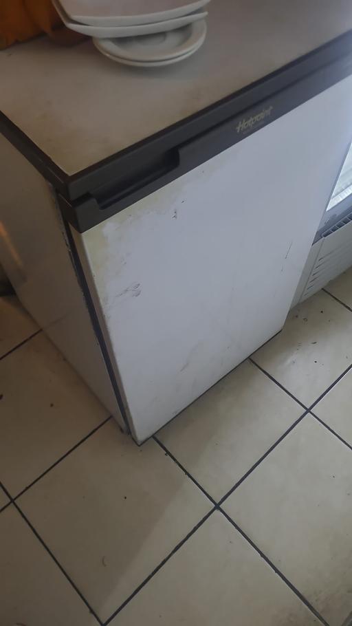 Buy & Sell Chessington Kingston upon Thames - Photos for mini fridge
