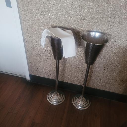 Buy & Sell Chessington Kingston upon Thames - Photos for wine stand