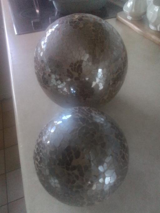Buy & Sell Streetly Walsall - Photos for TWO BRONZE/SILVER BALLS