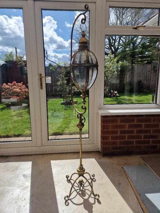 Buy & Sell Hollywood Bromsgrove - Photos for Vintage style brass light/candle stand