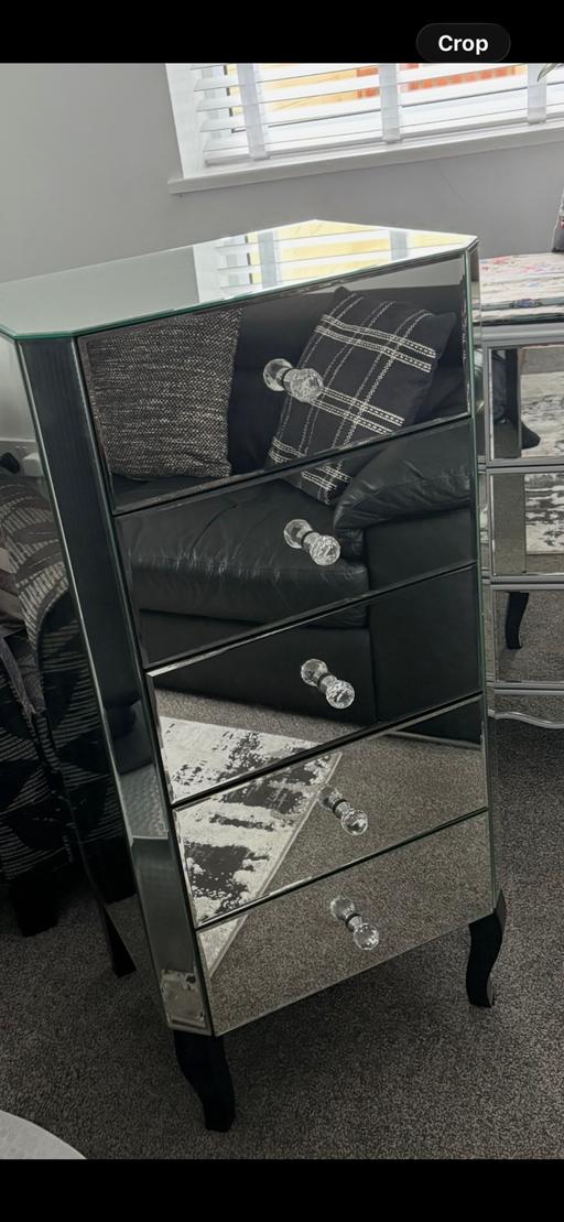 Buy & Sell Ferryhill County Durham - Photos for Tall mirrored drawers