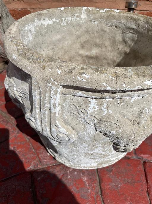 Buy & Sell Essington Wolverhampton - Photos for Two beautiful large stone planters