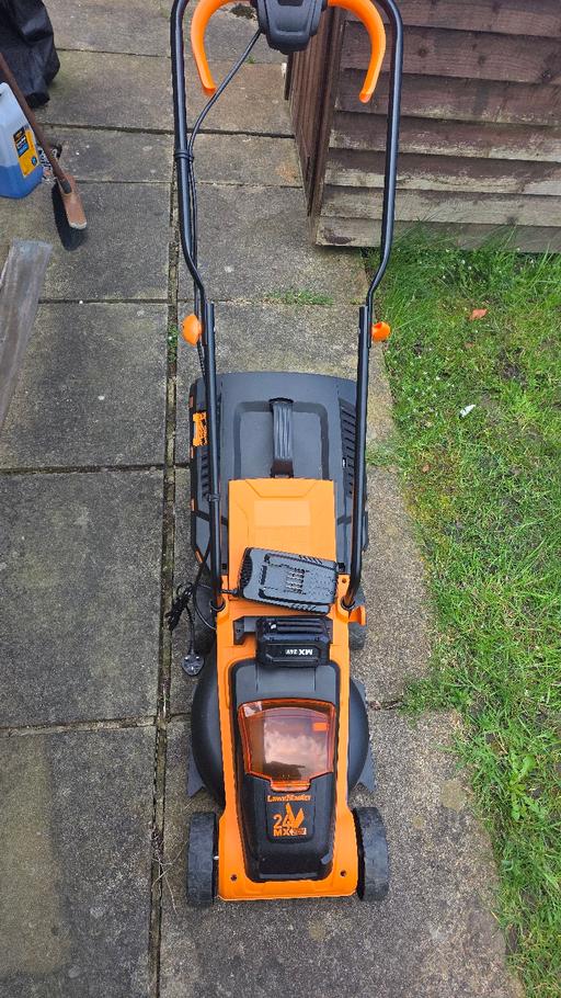  — battery lawnmower. 