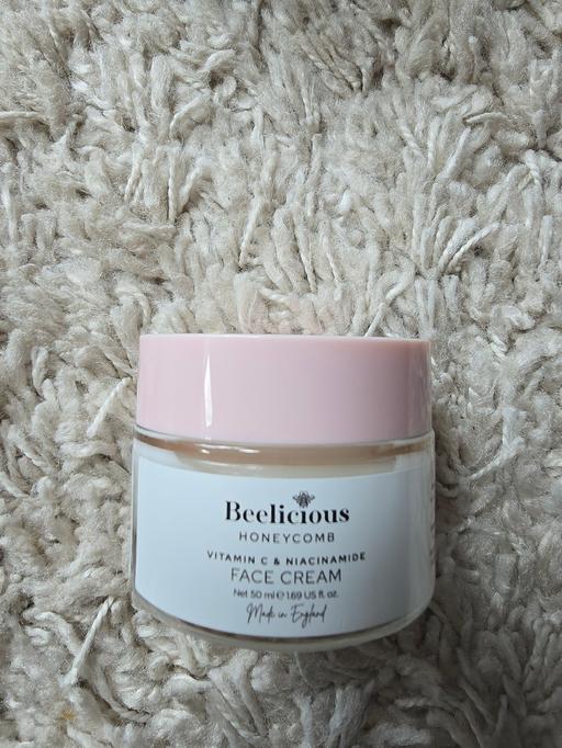 Buy & Sell Gatley Stockport - Photos for Beelicious honeycomb face cream