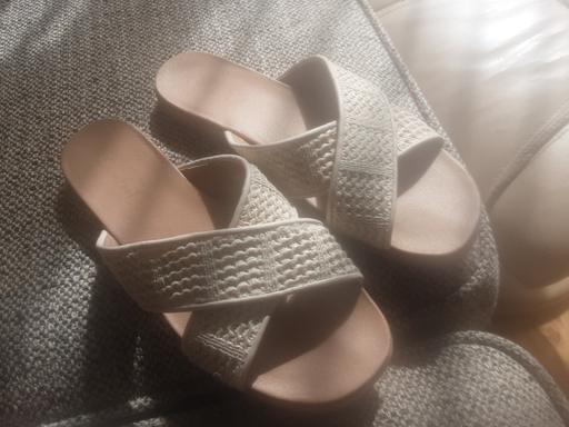 Buy & Sell Bolton-Upon-Dearne Barnsley - Photos for ladies size 6 sandals beige