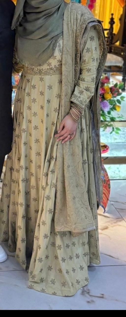 Buy & Sell Lees Oldham - Photos for Asian wedding, mehndi, party, Eid dress