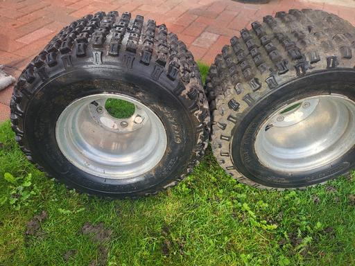 Vehicles South Hylton Sunderland - Photos for quad alloys x2