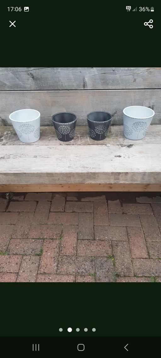 Buy & Sell Kingswinford Dudley - Photos for 4 Ceramic Flower Pots - BRAND NEW