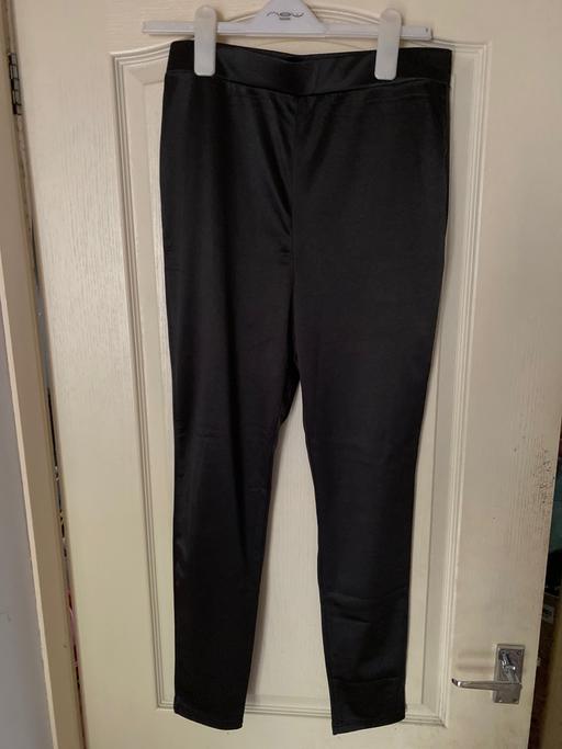 Buy & Sell Stirchley Birmingham - Photos for Women’s new silky look leggings size L