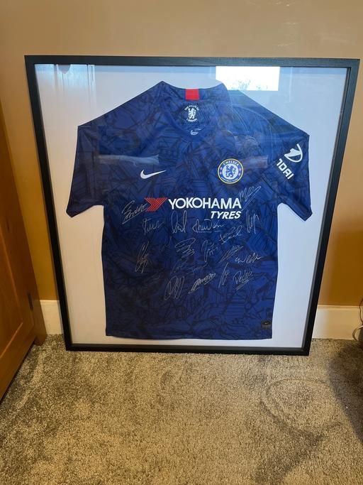 Buy & Sell Pysons Road Industrial Estate Thanet - Photos for Chelsea 2019 Signed Football Shirt in Frame