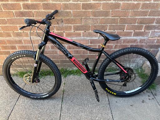 Buy & Sell Four Oaks Birmingham - Photos for Voodoo mambo 18”medium frame size 27.5wheels