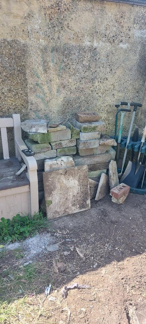 Buy & Sell New Addington Croydon - Photos for slabs bricks and breeze blocks