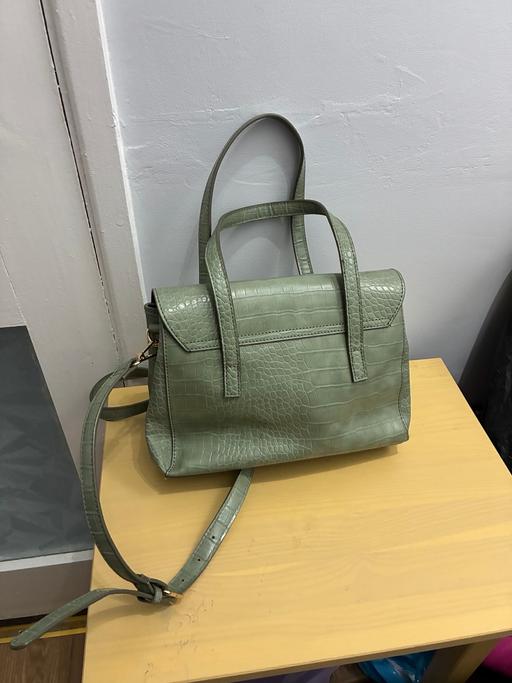 Buy & Sell - Photos for Crocodile leather handbag