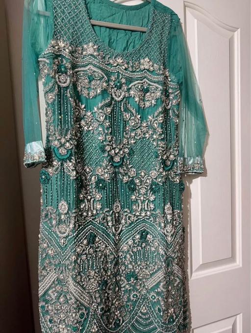 Buy & Sell Ashford Spelthorne - Photos for Wedding havey dress