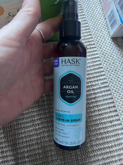 Buy & Sell Wednesfield Wolverhampton - Photos for Leave in spray new