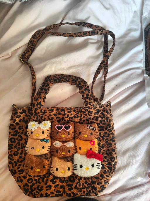 Buy & Sell Rhoshirwaun Gwynedd - Photos for Hello Kitty Bag