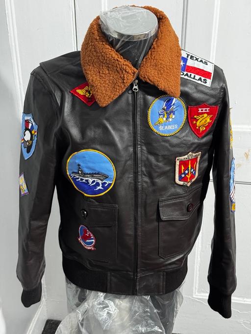Buy & Sell Barking Barking and Dagenham - Photos for Tom cruise leather brown jacket