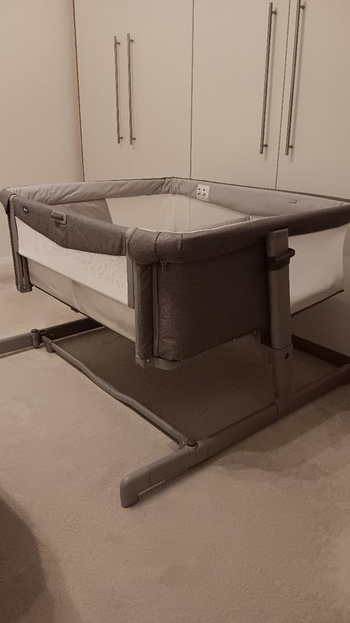 Buy & Sell Wingerworth Chesterfield - Photos for Chicco Next2Me Twins Bedside Crib