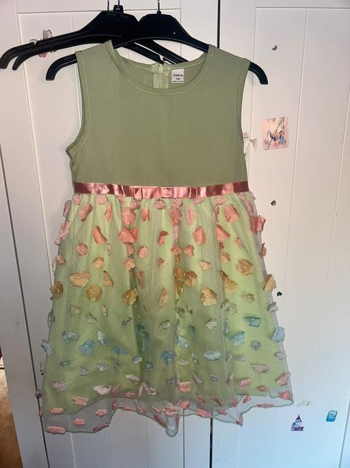 Buy & Sell Sedgley Dudley - Photos for girls dress
