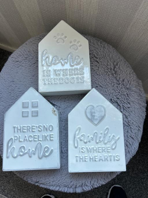 Buy & Sell Whiston Knowsley - Photos for Tin plaques