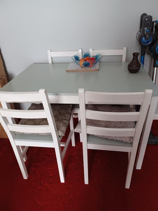 Buy & Sell New Eltham South East London - Photos for dinning table with 4 chairs