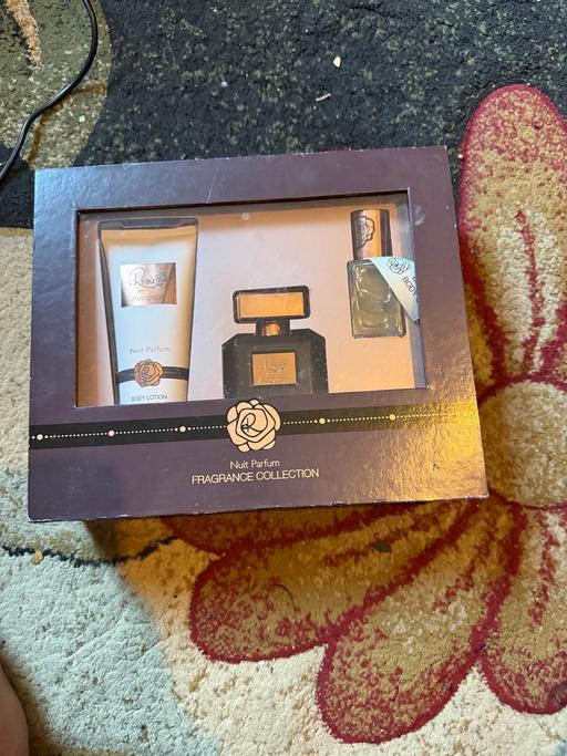 Buy & Sell Premier Business Park Walsall - Photos for Ladies perfume gift set