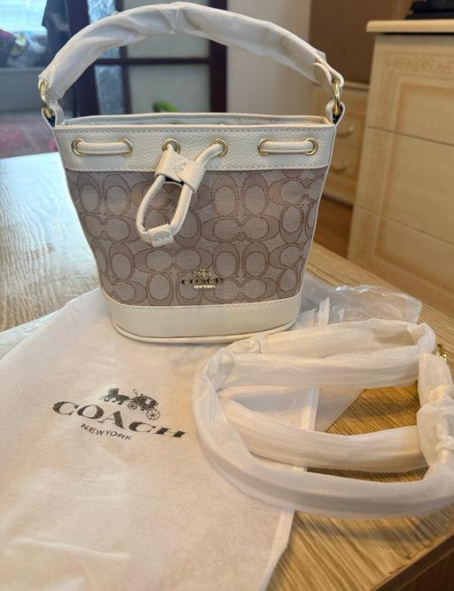 Buy & Sell Dukinfield Tameside - Photos for Bucket bag