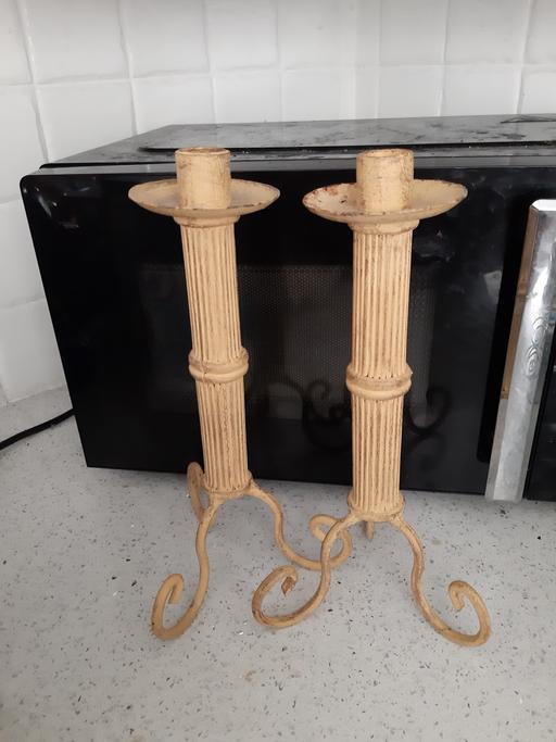 Buy & Sell South Hylton Sunderland - Photos for 2pk metal candle sticks can change colour