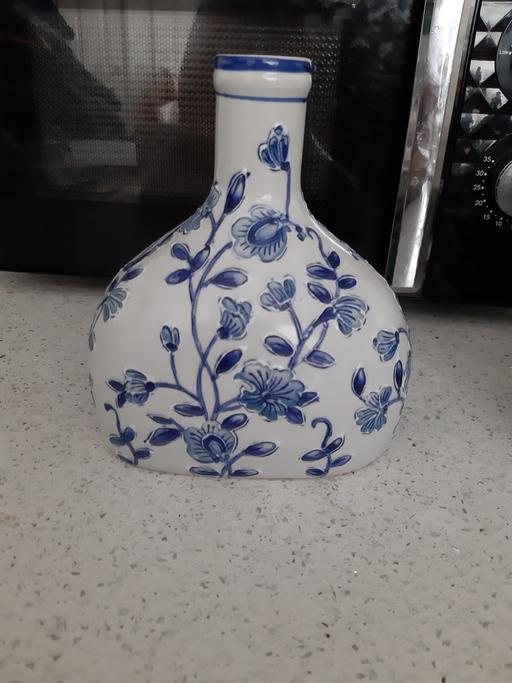 Buy & Sell South Hylton Sunderland - Photos for vase