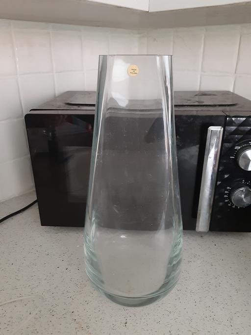 Buy & Sell South Hylton Sunderland - Photos for heavy glass vase